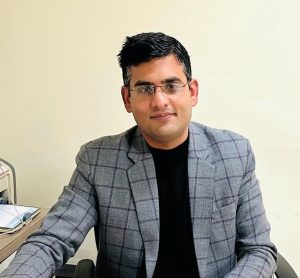Dr Gautam Chopra